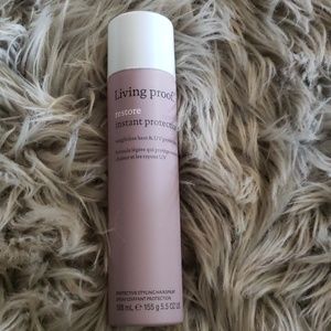Living proof instant restore heat protectant